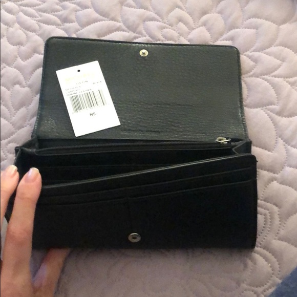 Michael Kors Wallet - Picture 3 of 3